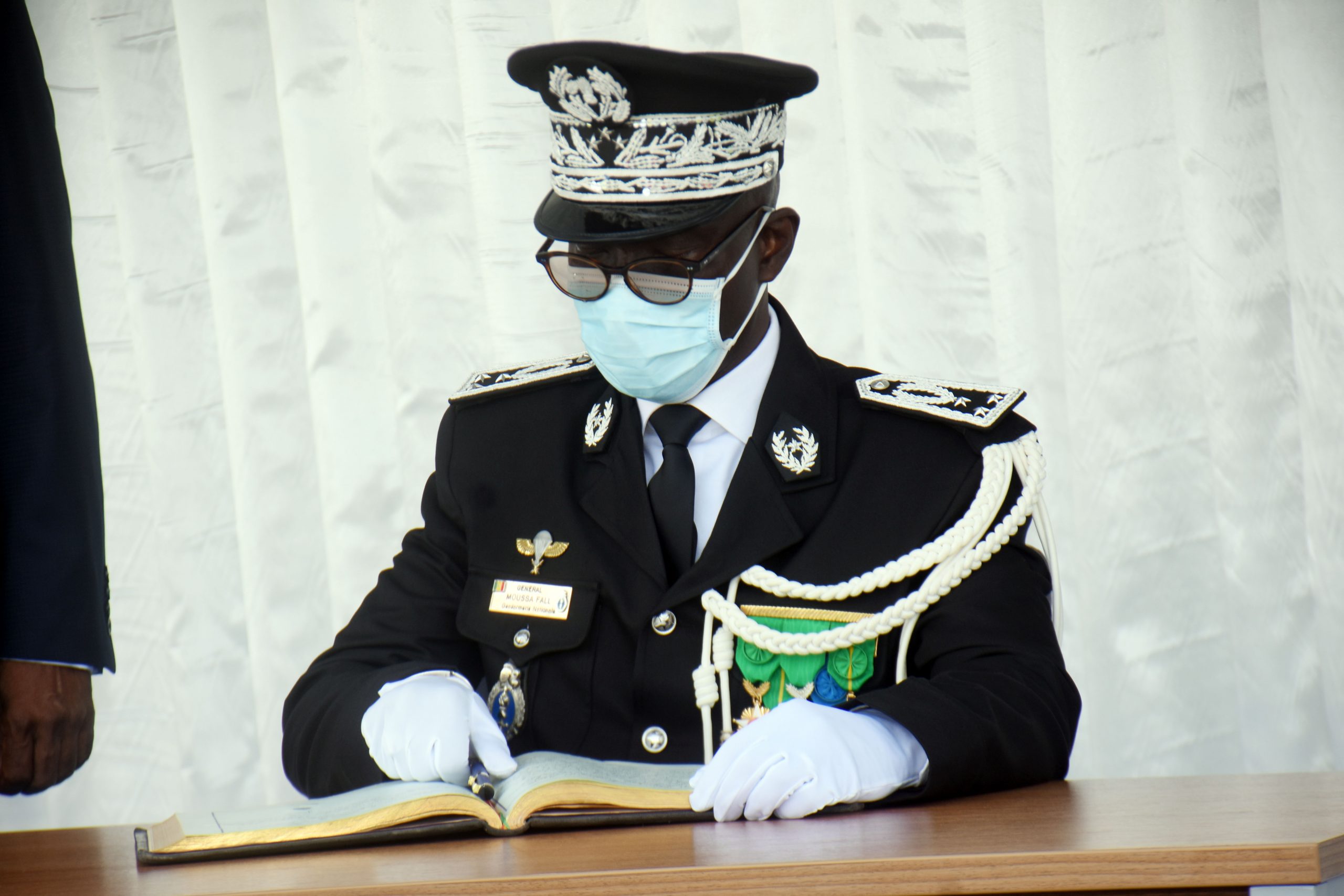 Gendarmerie: Le Général Moussa Fall a t-il écarté l’adjudant Adama Niang de la Section de Recherches ?