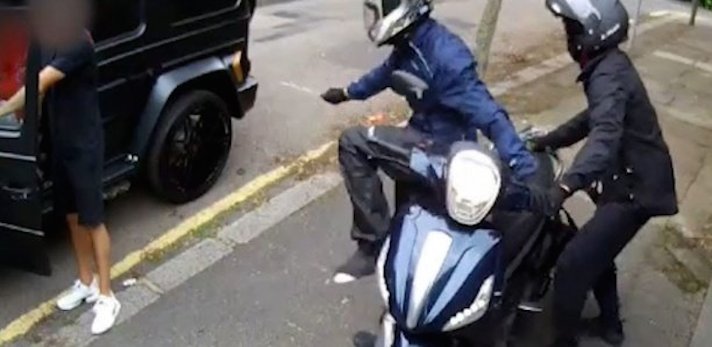 Avenue Lamine Gueye : Un agresseur ouvre le feu sur un conducteur de moto