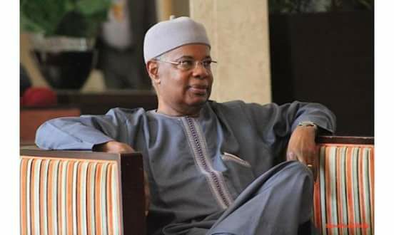 Quoi dire pour rendre hommage à un homme hors du commun ?