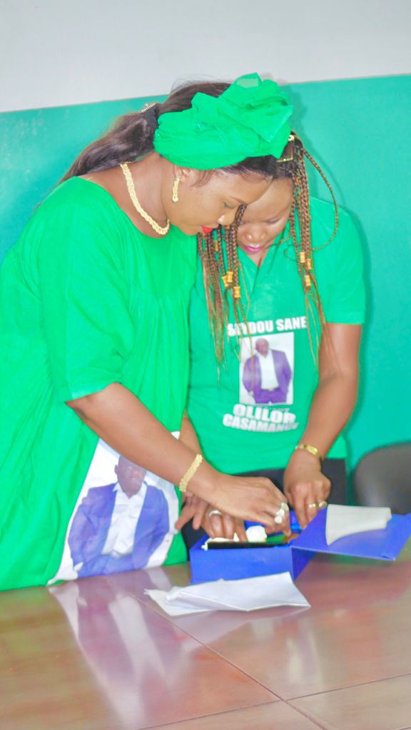 Ziguinchor : L'association des coiffeuses et coiffeurs rendent hommage au Président Seydou Sané