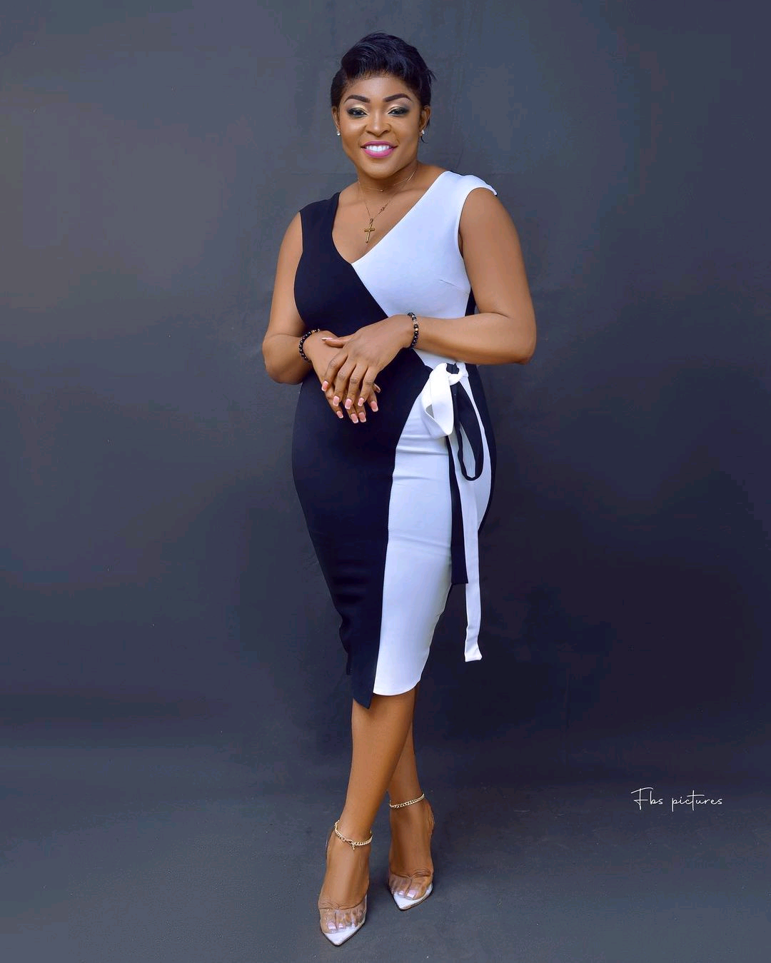 L’actrice Noëlle Kenmoe de la série “Madame et Monsieur”