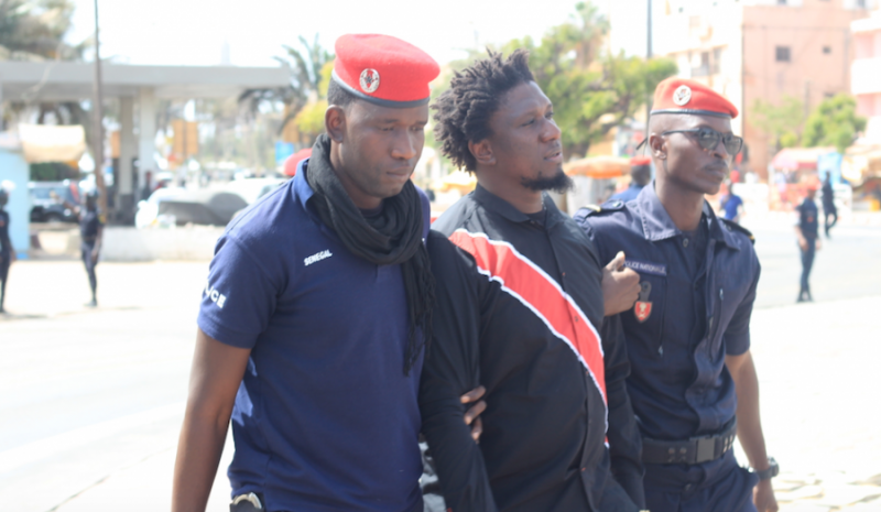 Liberté provisoire : Simon quitte la prison pour l’hôpital