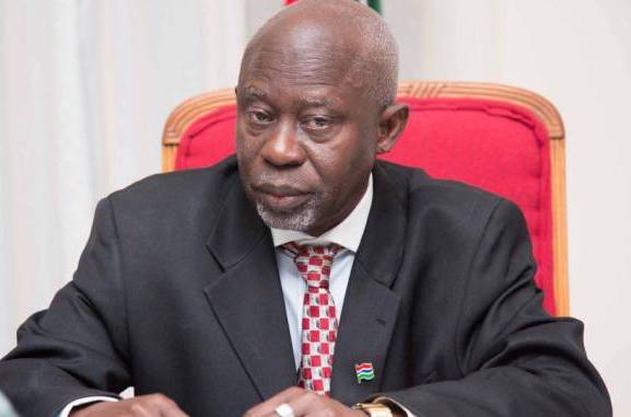 Gambie: Le Chef de l'opposition battu dans son bureau de vote