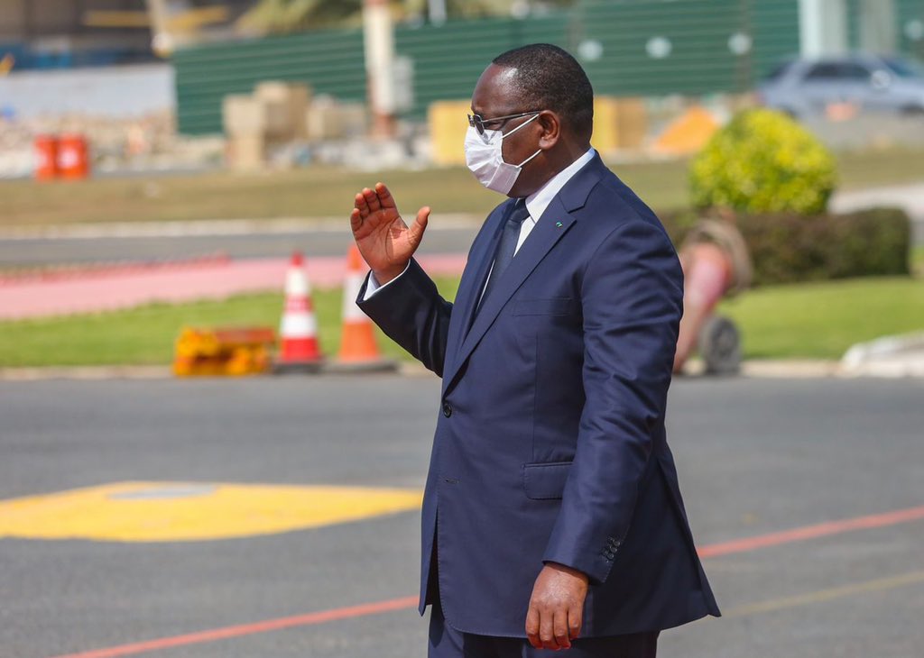 “En 2024, Macky Sall a 2 options : une sortie par la petite porte ou la déchéance” (Seybani Sougou)