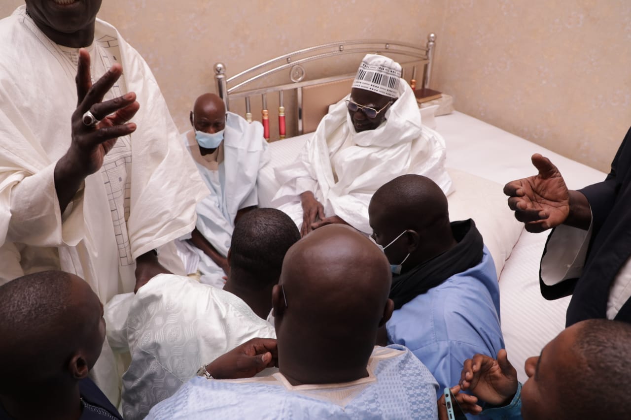 Abdoulaye Diouf Sarr reçu par Khalif général des mourides