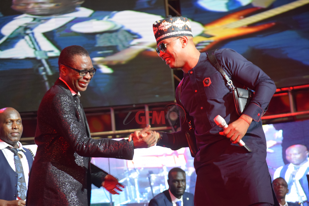 Diouf  : «"Nagnou Wakh lénène, Wayé youssou Ndour restera le meilleur... »