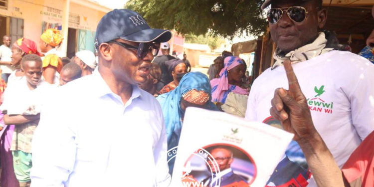 Me Moussa Diop lance des piques à Racine Sy