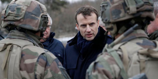 "Je sais pouvoir compter sur vous": le message d'Emmanuel Macron aux armées