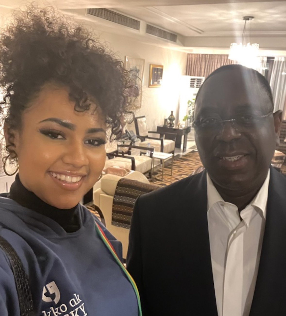 La belle influenceuse Faynaraa avec le Président Macky Sall