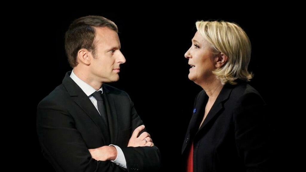 Présidentielle 2022: un deuxième duel Macron-Le Pen bien différent du premier