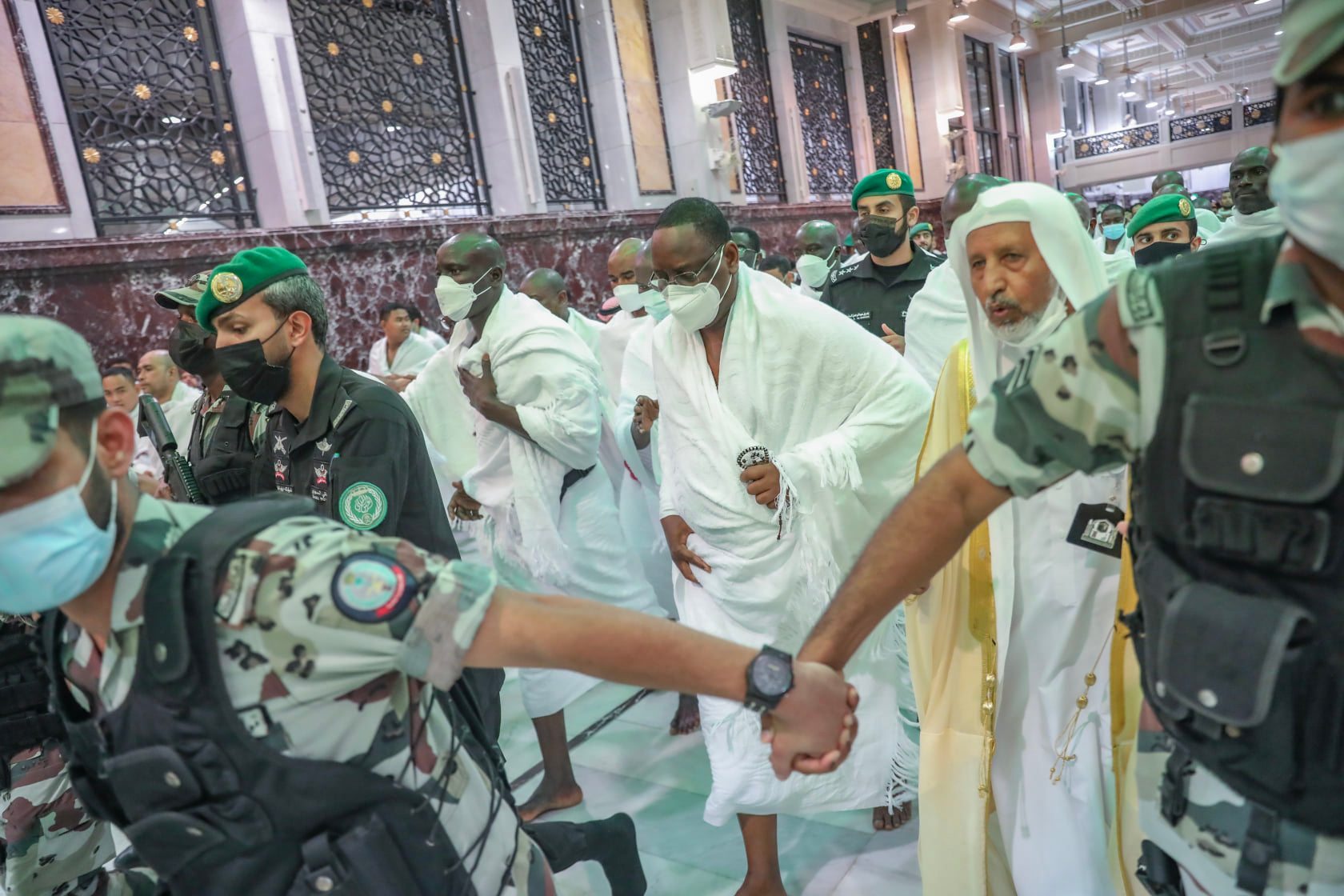 Macky SALL a effectué la Oumra (petit pèlerinage) à la Mecque