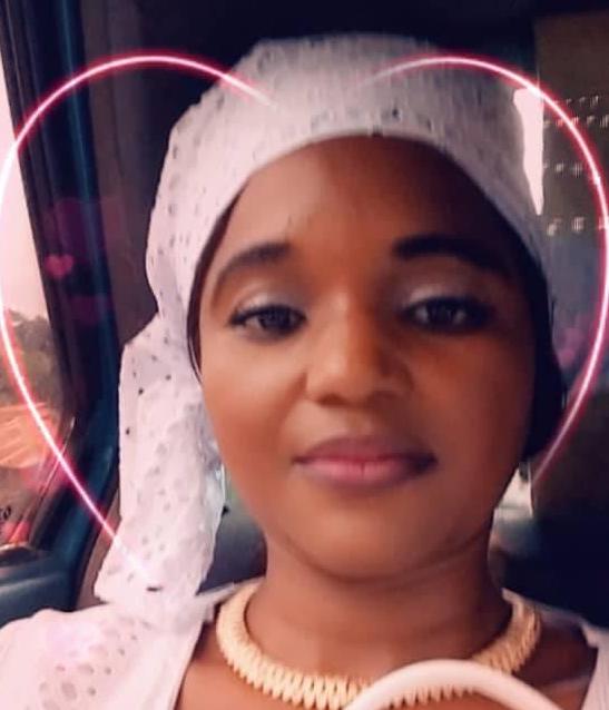 "Je m'appelle bel et bien Ousmane Sonko et suis une femme"