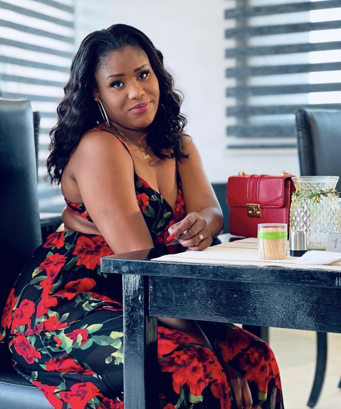 L’actrice Antoinette Sow alias Julie de la série « Infidèles » a pris du poids