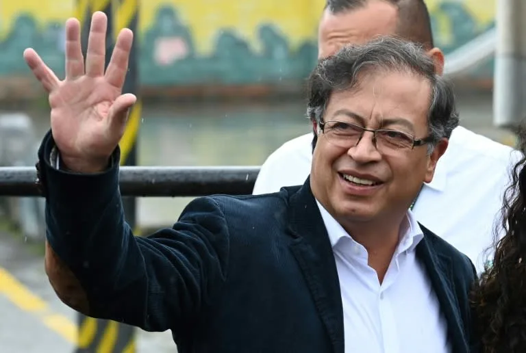 Colombie: L’ex-rebelle Gustavo Petro remporte la présidentielle