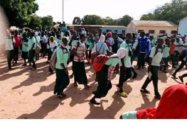 Arrestations des militants  de Yewwi : Les cours perturbés ce lundi dans la ville de Ziguinchor
