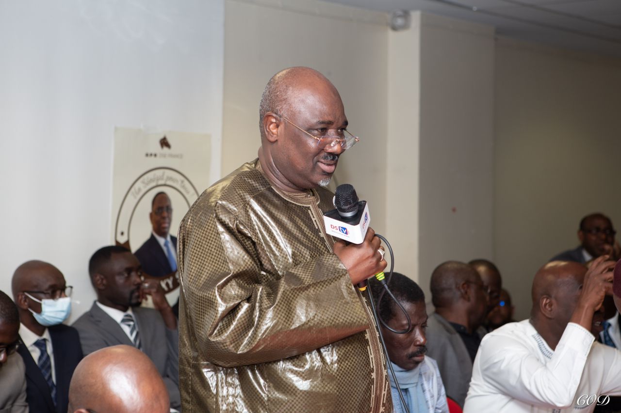 Mobilisation des troupes et actions sociales : Farba Ngom, le lion du Bosséa finance la réfection des forages de Sinthiou Garba et Ouromoro