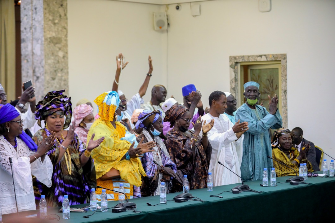 Sénégal : Macky Sall revalorise l'allocation des veuves et accorde la généralisation de la récente hausse des pensions