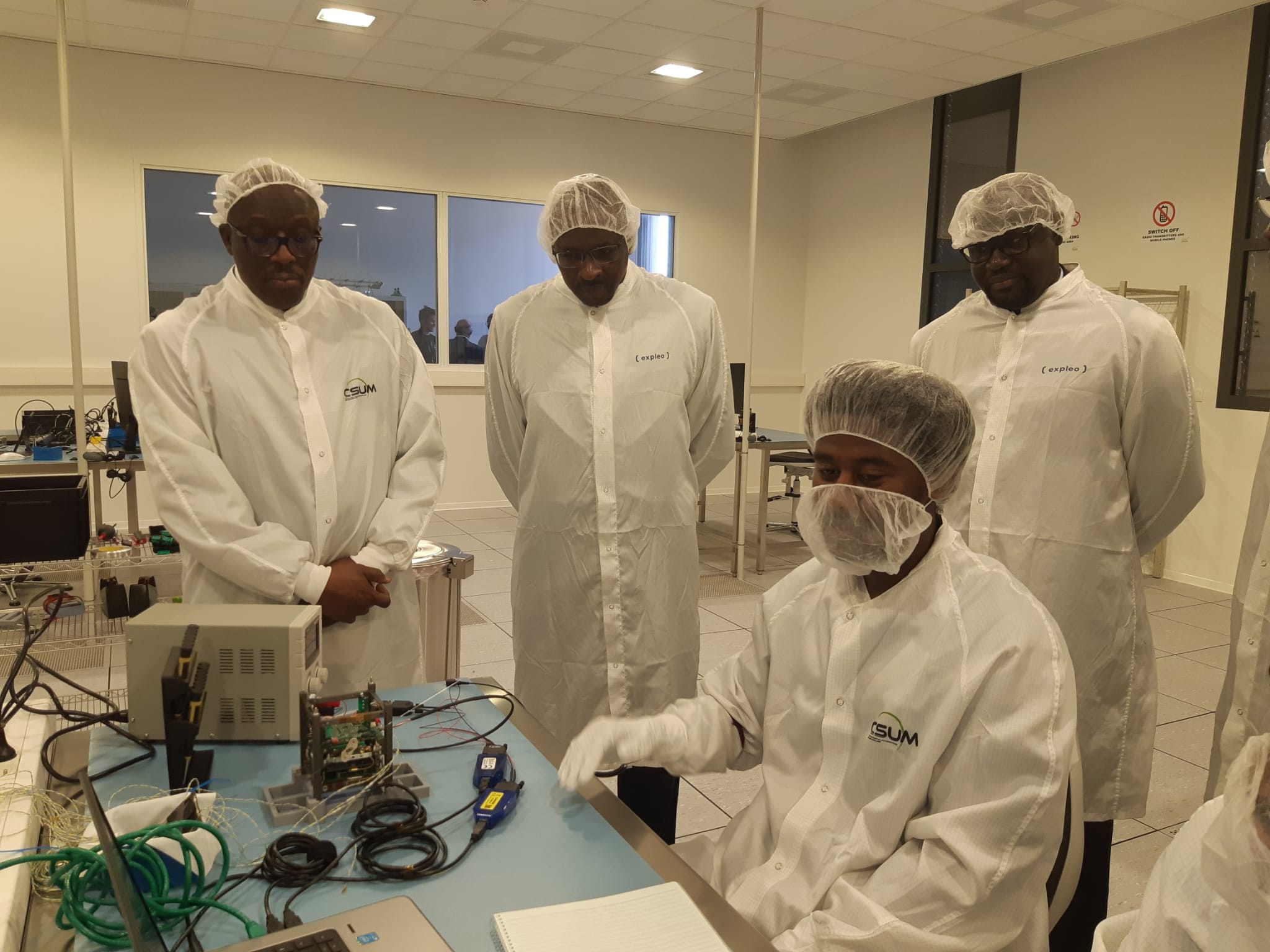 Stratégie spatiale nationale : Le Sénégal va lancer son premier satellite en 2023