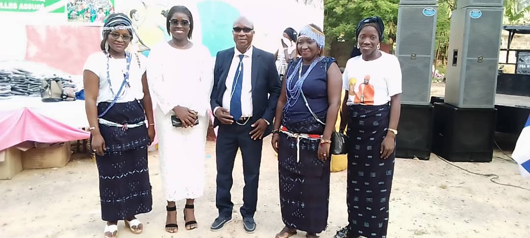 Oussouye : 250 élèves primés dont 14 équipés d’ordinateurs par la conseillère du HCTT Dieynaba Goudiaby