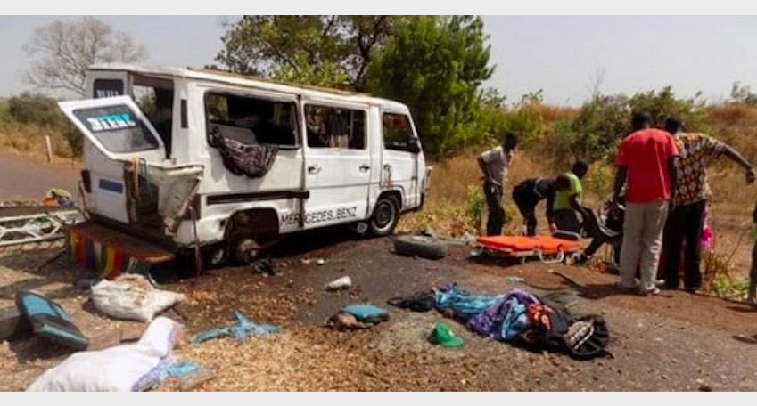 Grave accident à Khombole : Un minicar se renverse et fait 08 morts et plusieurs blessés