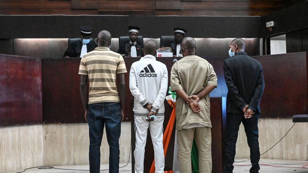 Attentat de Grand-Bassam : la perpétuité requise contre quatre accusés