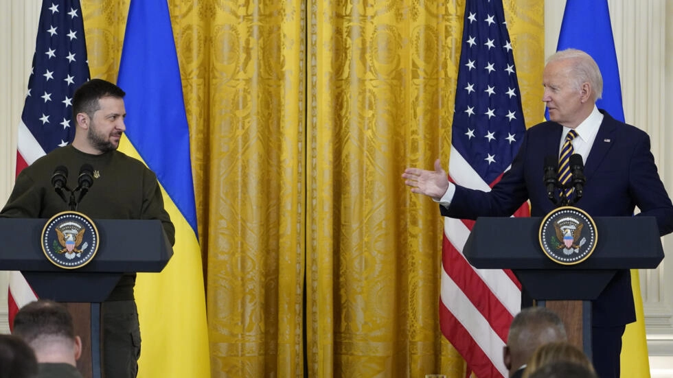 Invasion Russe en Ukraine : Ce que Biden promet au Président Zelensky