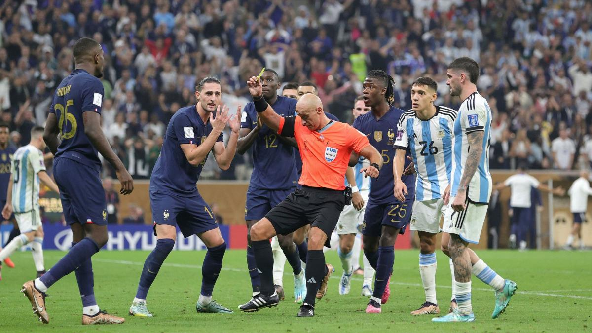 Coupe du Monde 2022, Argentine - France : les doutes de l’arbitre chargé de la VAR