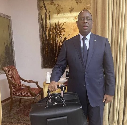 Macky Sall : "Achetons Sénégalais, soutenons le consommer local !