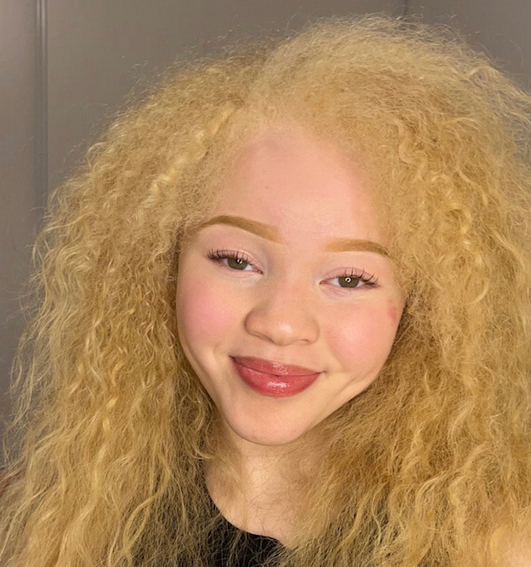 Sania Halifa : « On me prenait pour une poupée...»