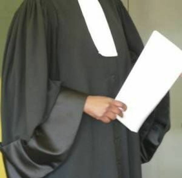 Violences et voie de faits / Une procureure sermonne deux dames : « Arrêtez vos enfantillages… sinon vous risquez de passer le restant de vos jours en prison»