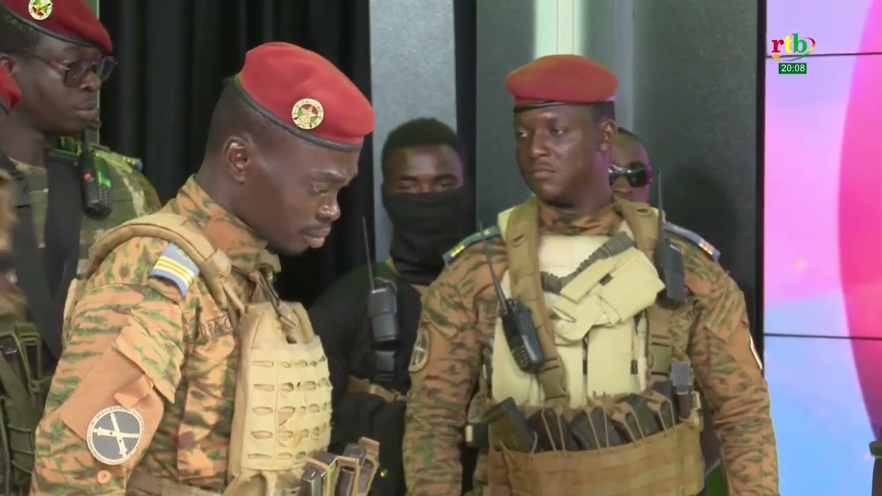 Burkina Faso: le gouvernement confirme avoir demandé le retrait des troupes françaises 