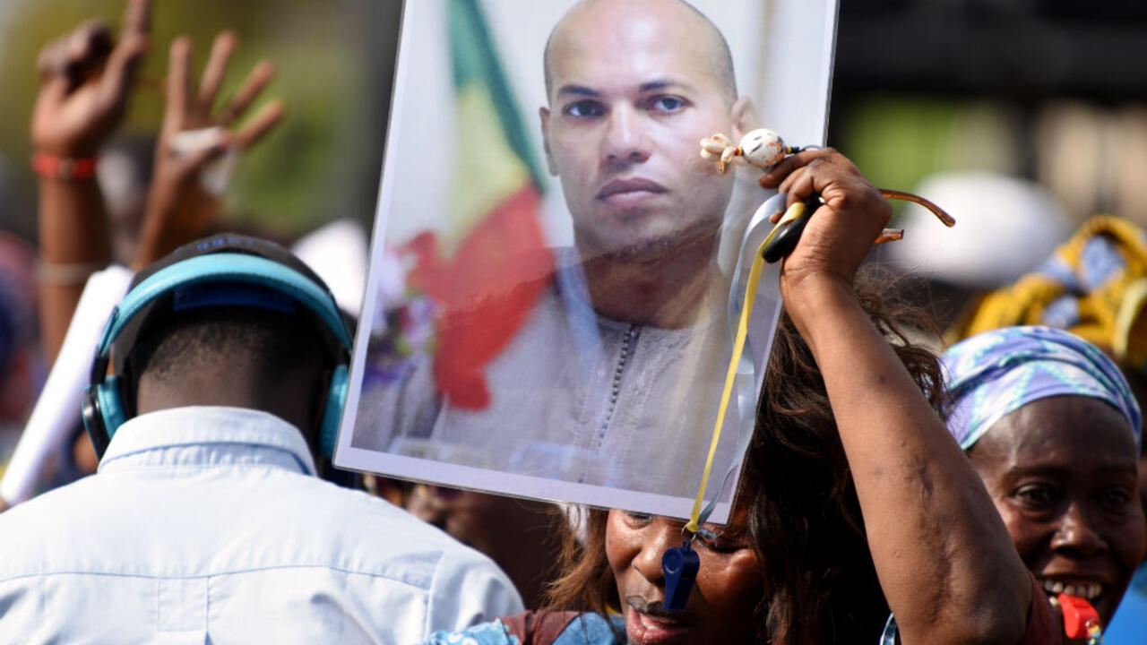 Les femmes du parti de Me Wade sur le prétendu deal entre le PDS et l’APR : "Il est impératif qu'Aminata Touré éclaire la lanterne des sénégalais"