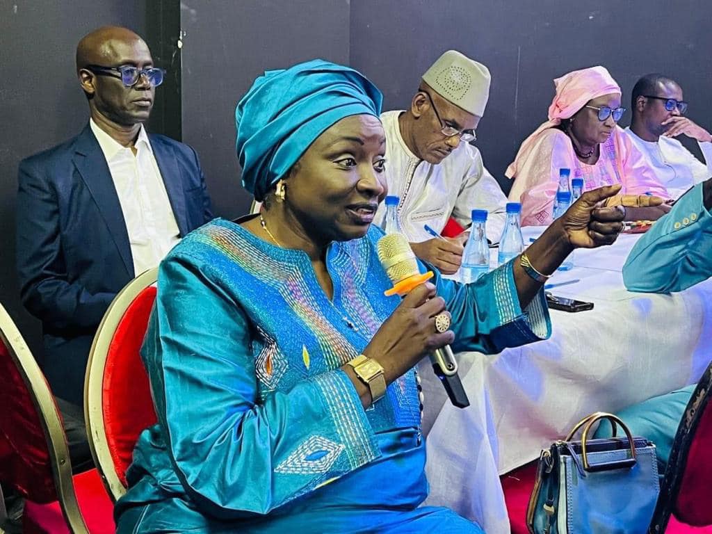 Mimi Toure : «je tiens le Président Sall et ses alliés du PDS pour responsables de toute atteinte à mon intégrité physique»