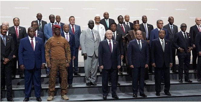 Sommet Russie-Afrique: Macky Sall et Cie auraient "boudé" la photo de famille 