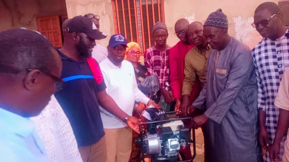 Lutte contre les inondations : Le PCA de la SAED offre un lot de matériel à la mairie de Saint Louis