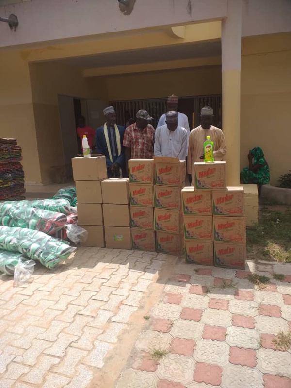 Keur-Madiabel : Le Maire Abdoulaye Diatta gâte les acteurs des écoles, les Daras...