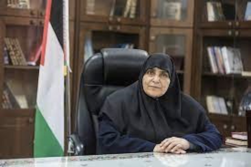 Gaza: Jamila Chanti, première femme élue au bureau politique du Hamas, tuée dans un raid israélien