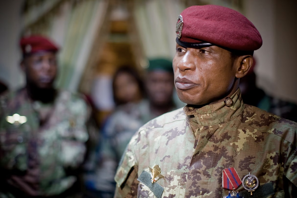  Dadis Camara extrait de prison par un commando armé : Le procureur général ordonne l’ouverture d’une enquête 