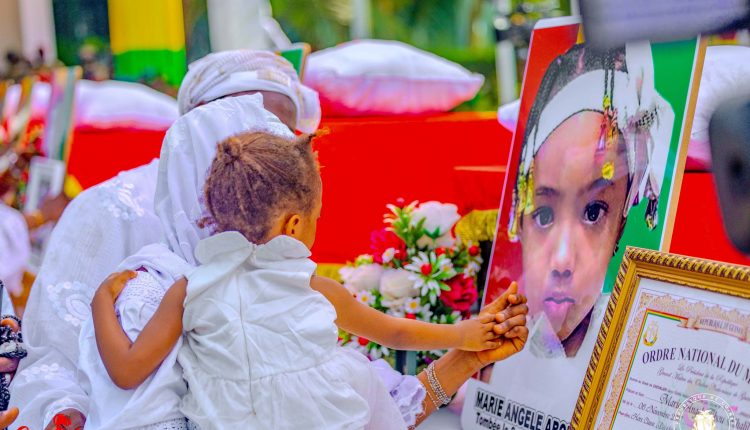 Guinée : La famille de la petite Marie-Angèle Abou, tuée par balle au pont 8 novembre