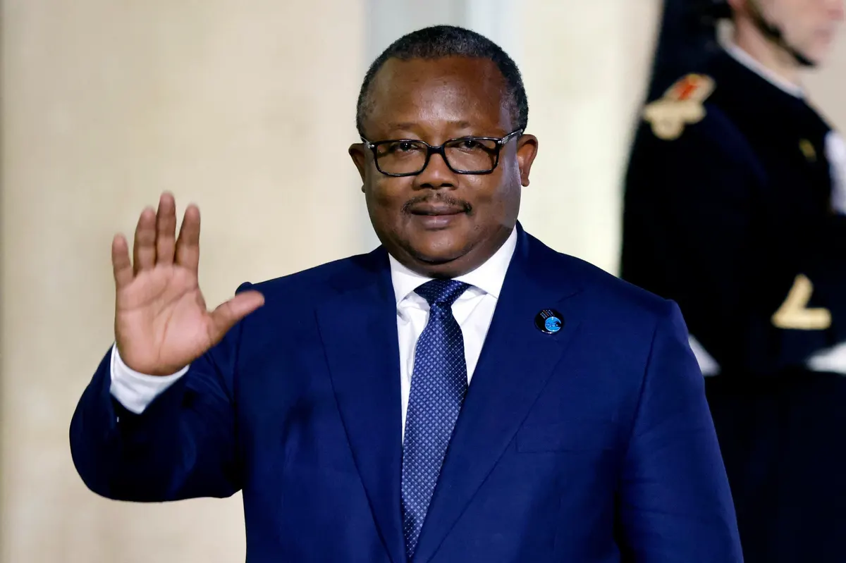 Le Président Embalo dément sa destitution : "Tout va bien à Bissau"