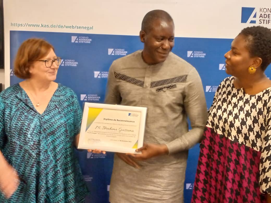 Profil de citoyen 2023 : Le journaliste Ibrahima Gassama honoré par la Fondation Konrad Adenauer