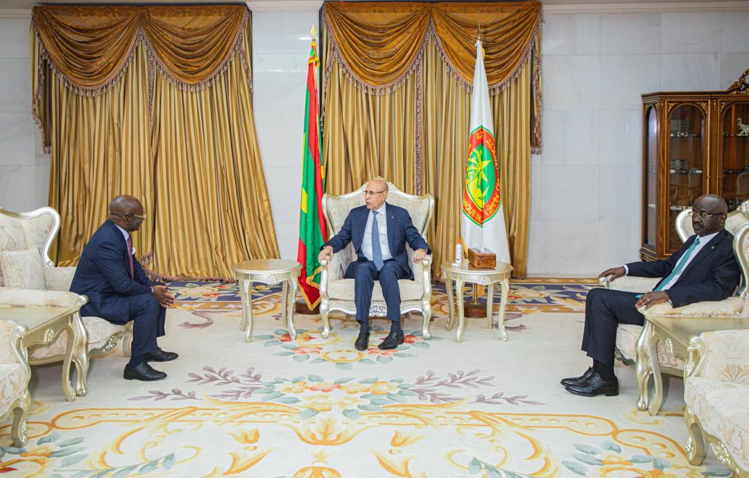Diplomatie : L'Ambassadeur angolais Adao Pinto a présenté ses lettres de créances au Président de la République Islamique de Mauritanie..
