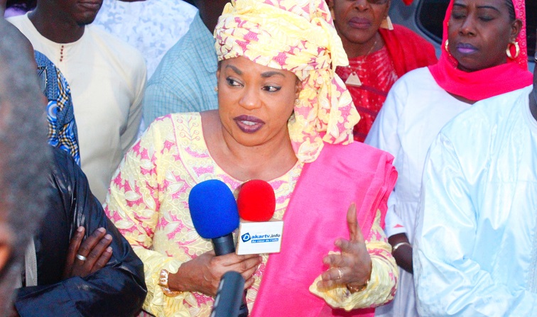 Dialogue National : les femmes de l'APR félicitent et adoubent le Président Sall