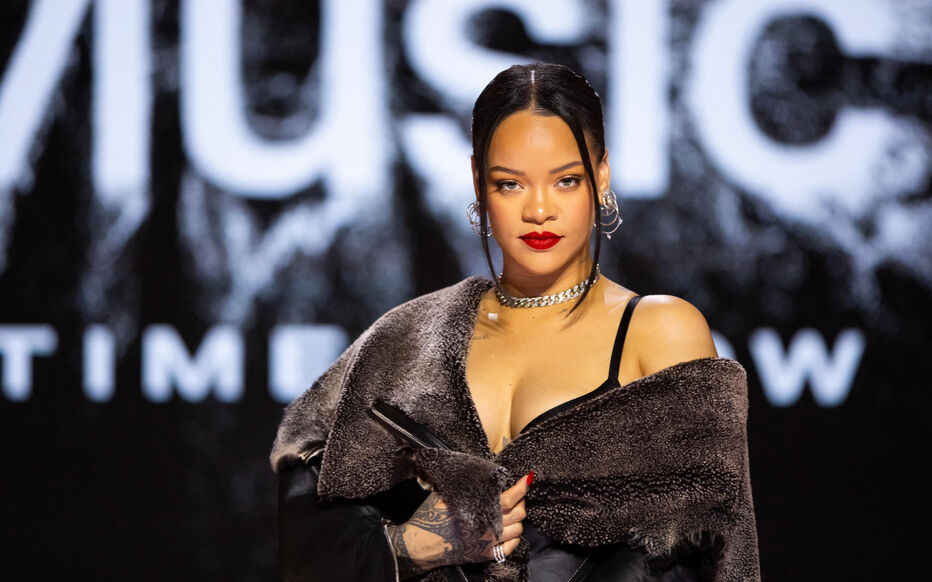 Inde : Rihanna gagne 9 millions de dollars pour avoir chanté dans un mariage 