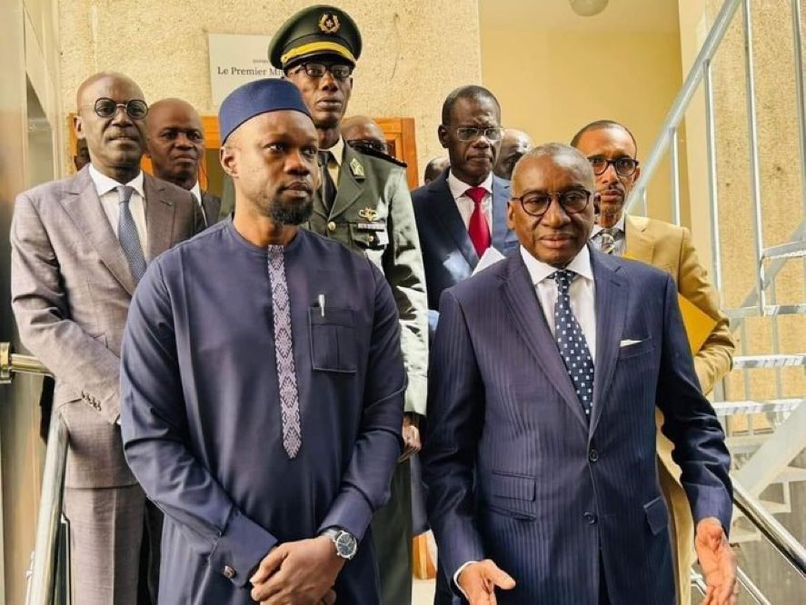  Ousmane Sonko s'est installé à la primature : «Le travail va démarrer immédiatement...»