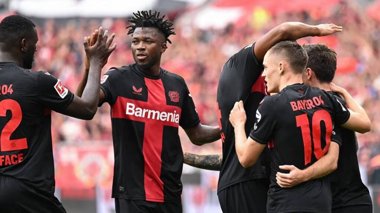 Bayer Leverkusen maintient son invincibilité avec un nul de dernière minute contre Dortmund (1-1)