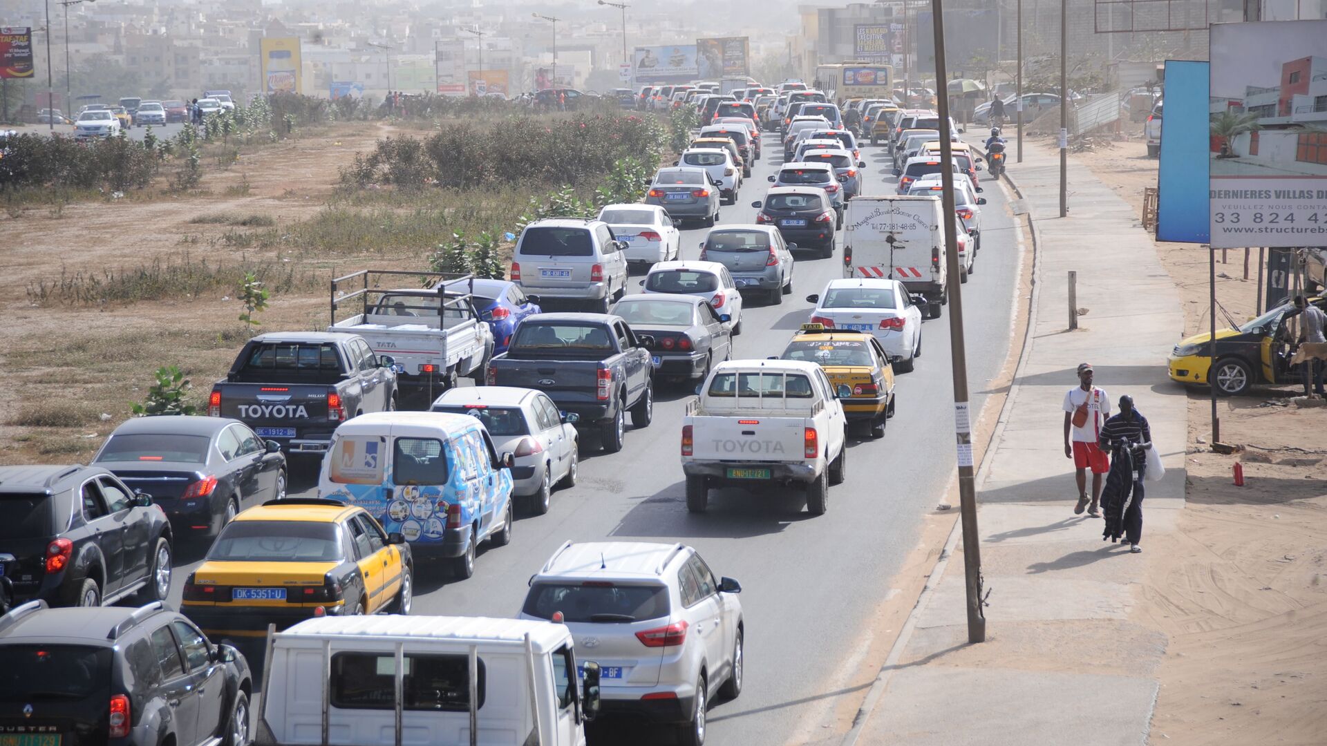 Problèmes de transport à Dakar : une perte économique de 900 milliards de francs CFA