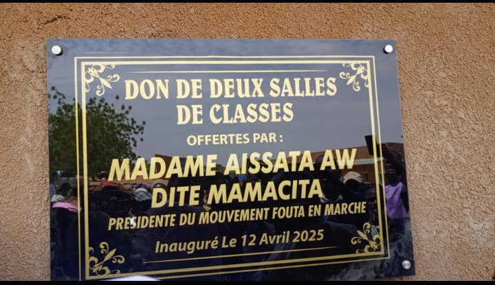 Fouta : Aïssata Aw, alias Mamacita, offre deux salles de classe au lycée de Walaldé