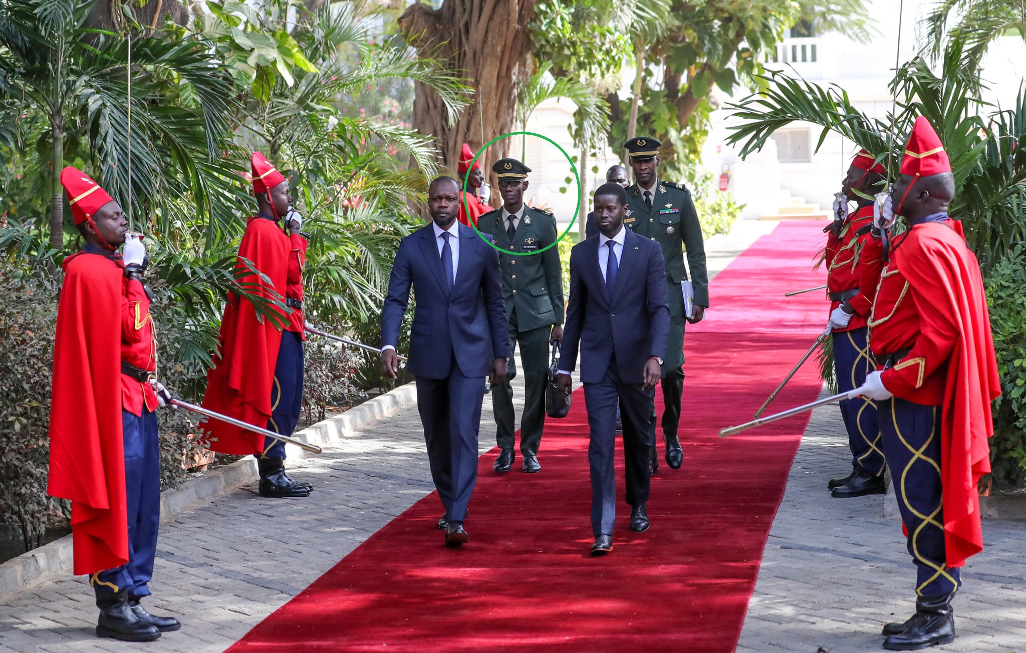 Décès de l'aide de camp de Sonko : le Conseil des ministres rend hommage au Commandant Ndong