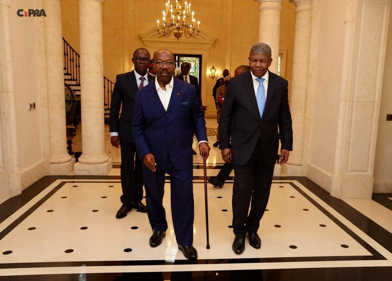 Gabon : Ali Bongo reçoit le président angolais João Lourenço à Libreville